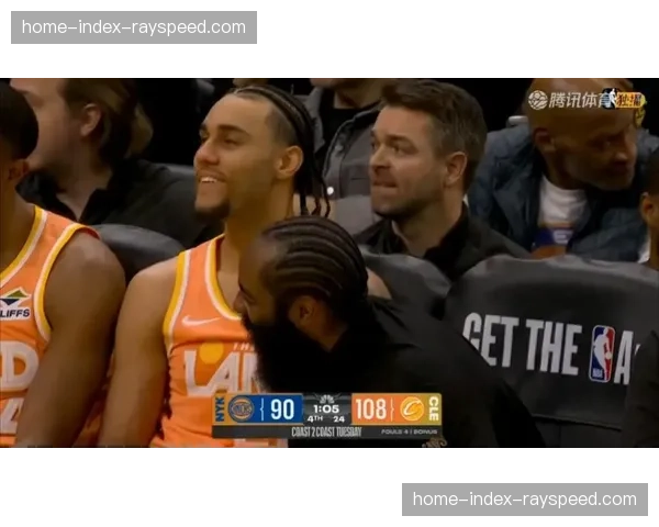 尼克斯骑士东部第二争夺战，哈登米切尔后场对决